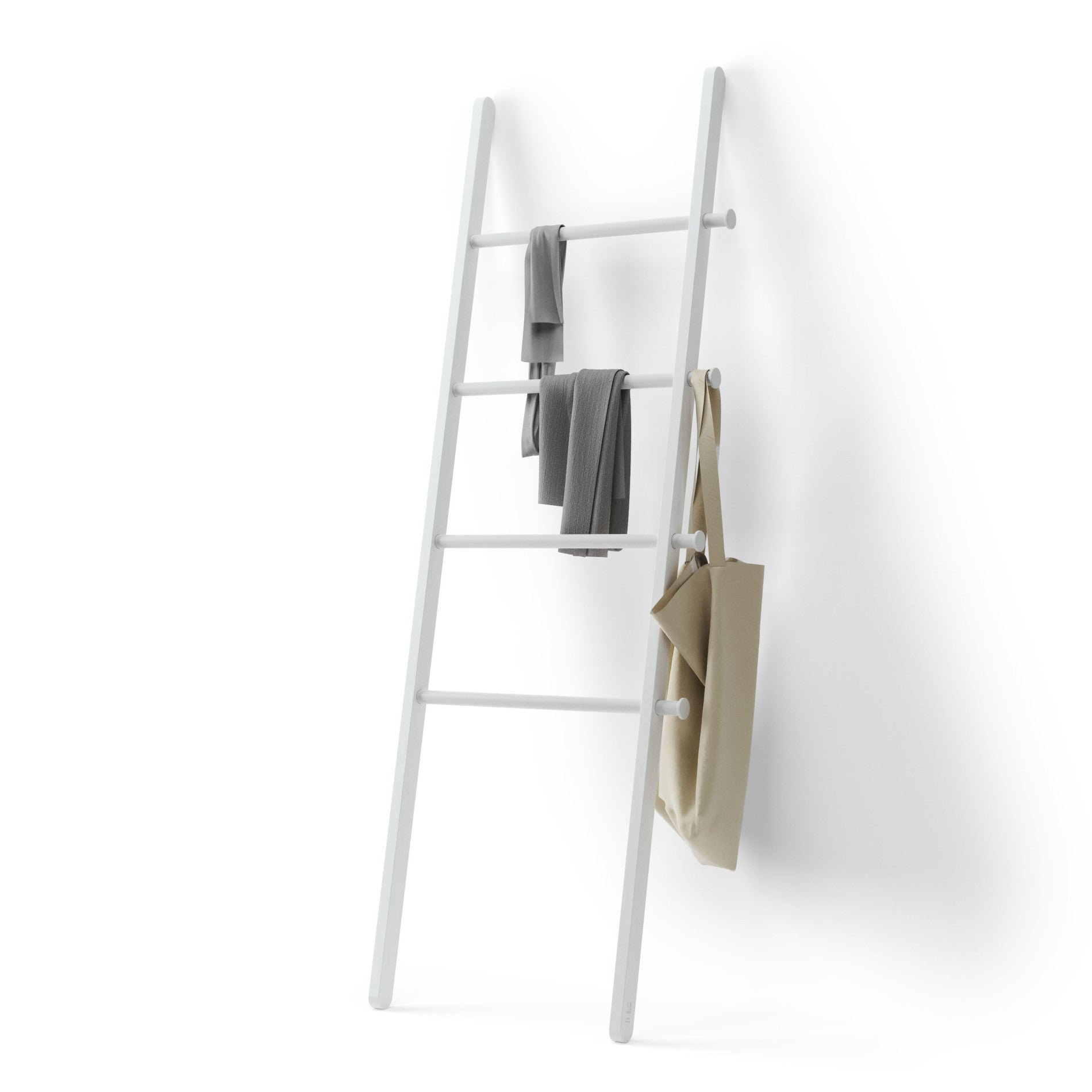 Ladder for online towels